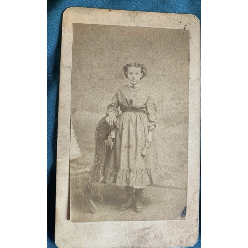 Lot of 6 Original Cabinet Card B&W Portrait Photos by Wilson, Harris & Clark - Picture 7 of 11